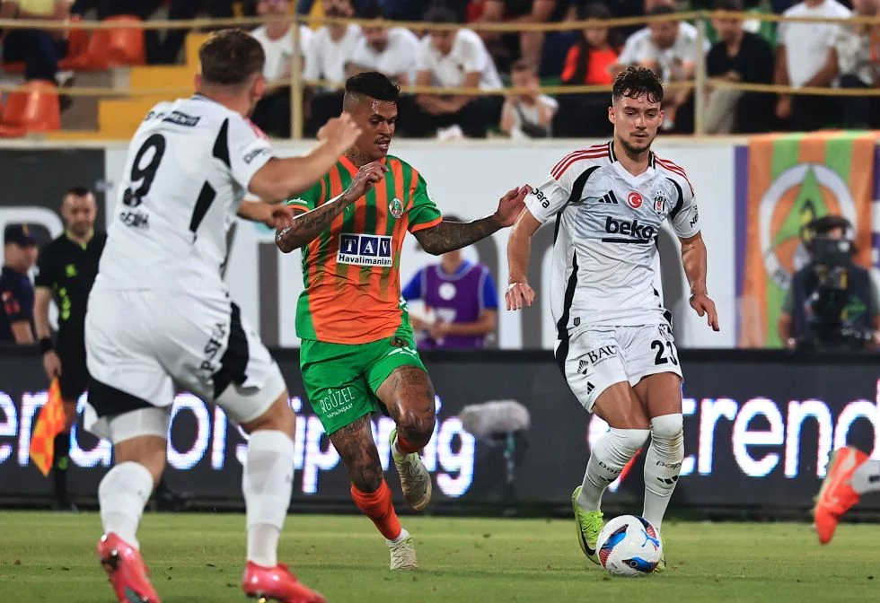 Beşiktaşlı oyunculardan maç sonu açıklaması