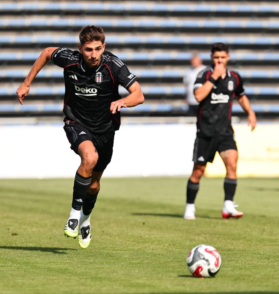 Demir Ege: Altyapıdaki bazı oyuncular ciddiyeti kavrayamıyor