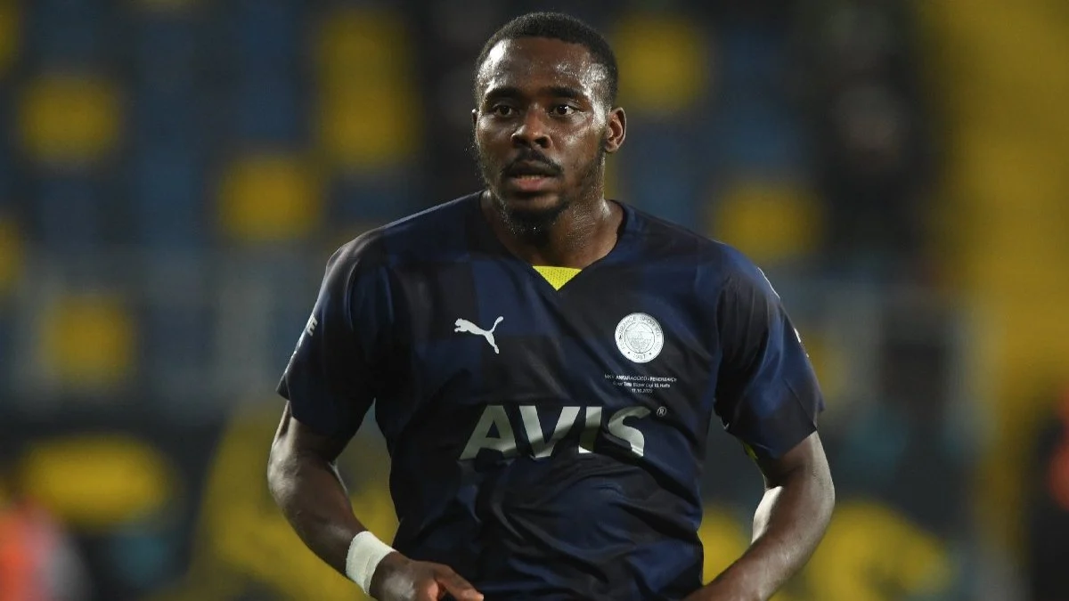 Beşiktaş, Osayi Samuel teklifini güncelledi! işine gelirse... - Medya Siyah Beyaz