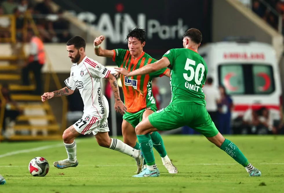 Beşiktaş erteleme maçları için nasıl bir formül düşünüyor?