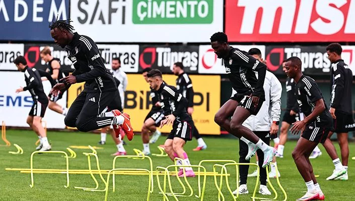 Beşiktaş'ta Antalyapspor maçı hazırlıkları devam ediyor