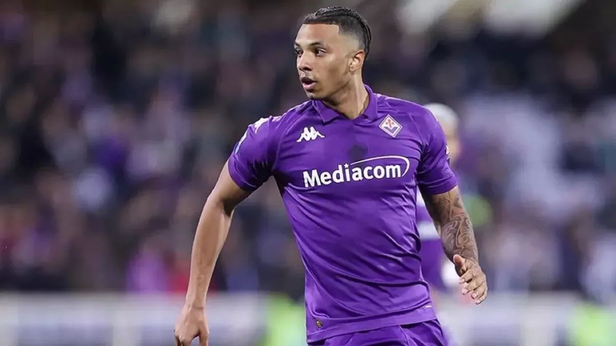 Napoli transferi gerçekleşecek mi?