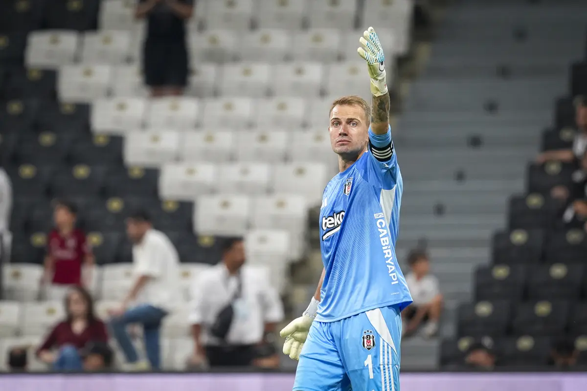 Önder Karaveli'den Mert Günok için transfer iddiası haberleri