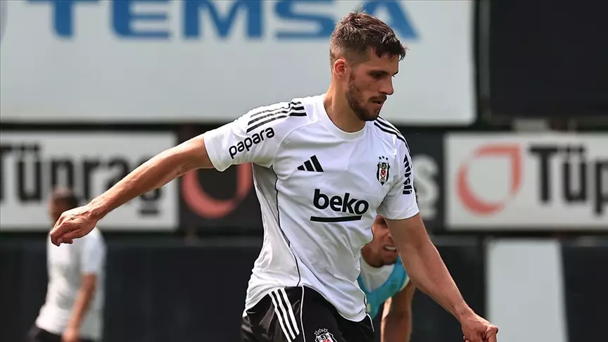 Beşiktaş Haberleri: Jurasek antrenmana çıkmadı
