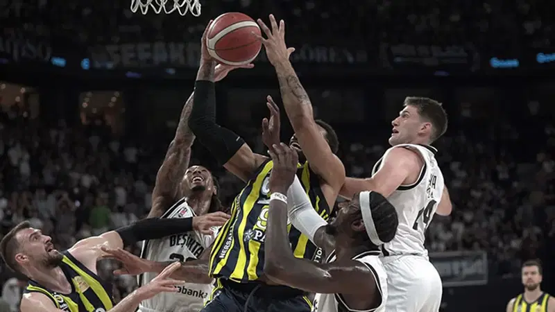 Beşiktaş Haberleri: 2026’nın ilk dev Randevusu: Namağlup Lider Beşiktaş, Fenerbahçe’yi ağırlıyor!