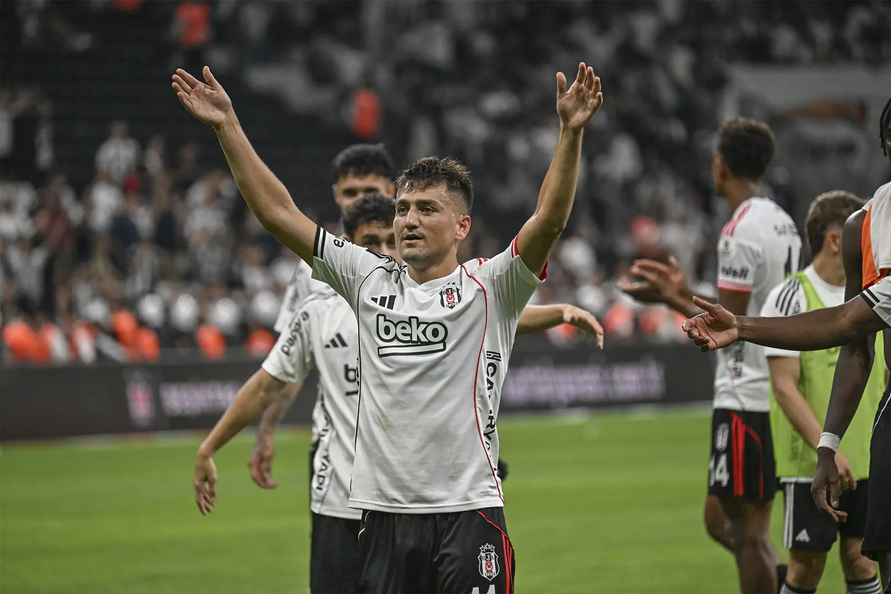 Beşiktaş, Cengiz Ünder'in bonservisini aldı mı?