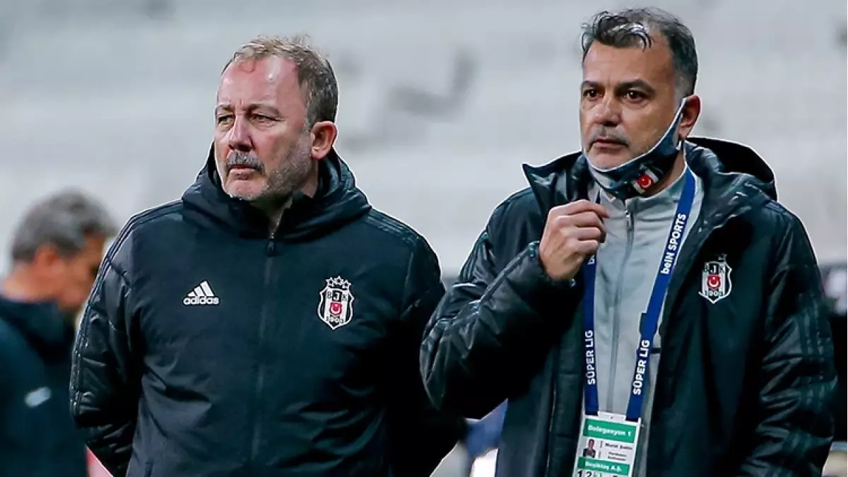 Sergen Yalçın Beşiktaş’ta kalmalı mı? Murat Şahin’den açıklamalar