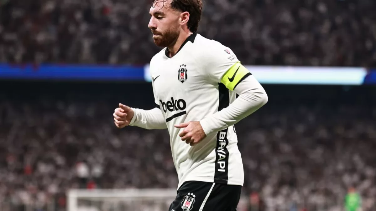 Orkun Kökçü'den Vlahovic'e jest