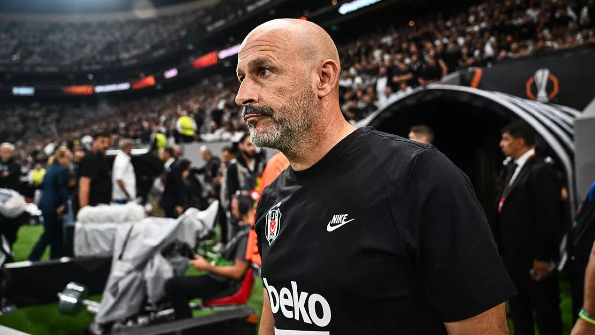Beşiktaş'ta milli arada elde 12 oyuncu kaldı