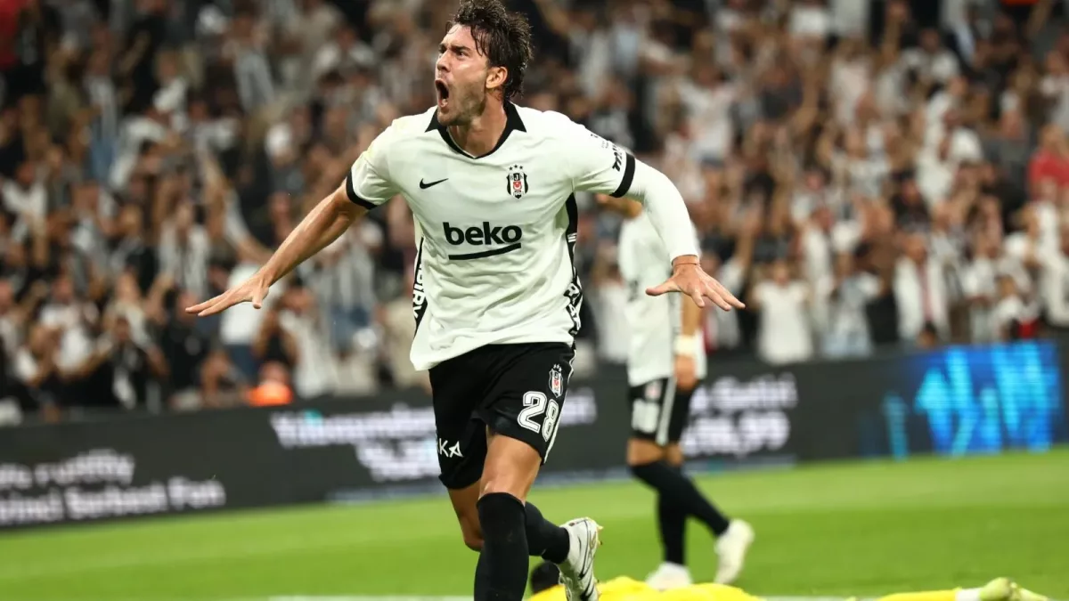 Beşiktaş milli ara sonrası ne yapacak?