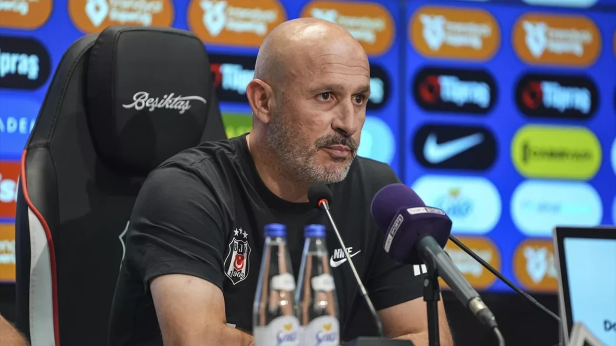 Beşiktaş'ta savunmada değişiklik kararı