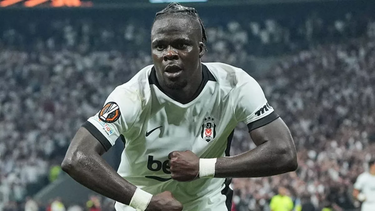 Junior Olaitan’dan Crystal Palace maçı sonrası iddialı sözler: “Büyük takımlara karşı kaybetmiyoruz”