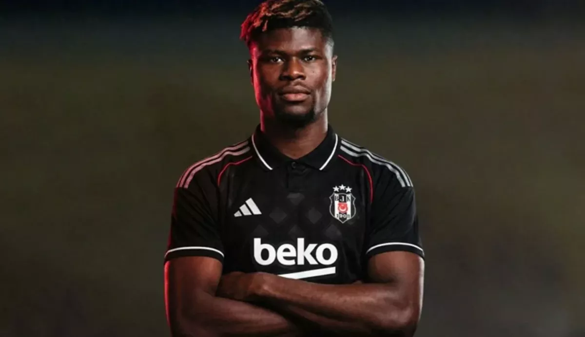 Agbadou’nun yanına Facundo Medina gündemde