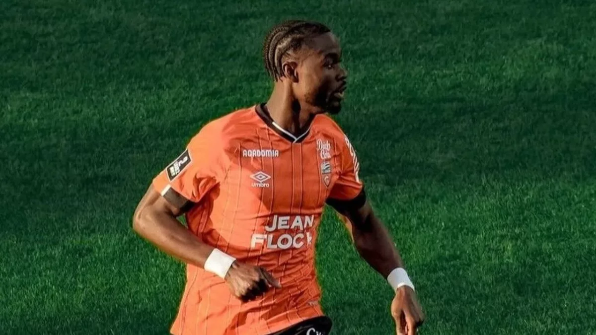 Beşiktaş'tan sol bek atağı geldi Darlin Yongwa’