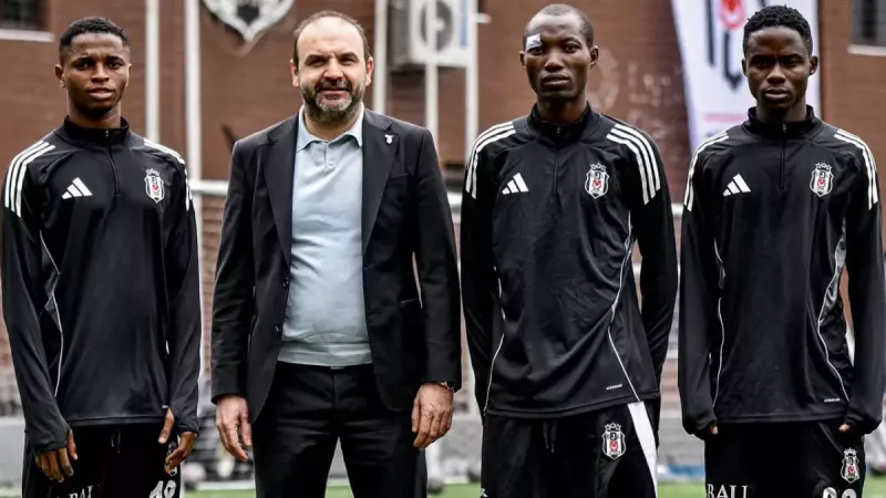 Beşiktaş, 18 yaşındaki forvetin bonservisini almak için görüşmelere başladı