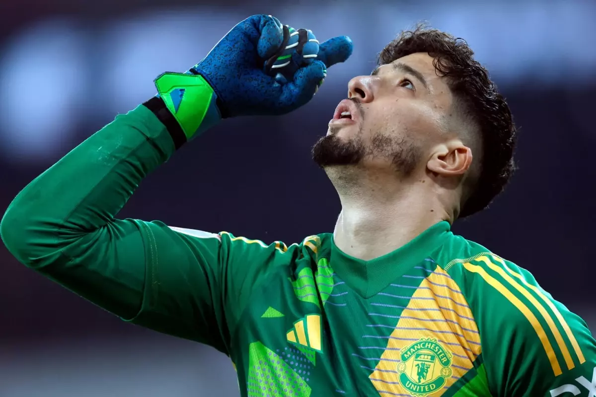 Beşiktaş, bu sabah Altay Bayındır için masaya oturuyor