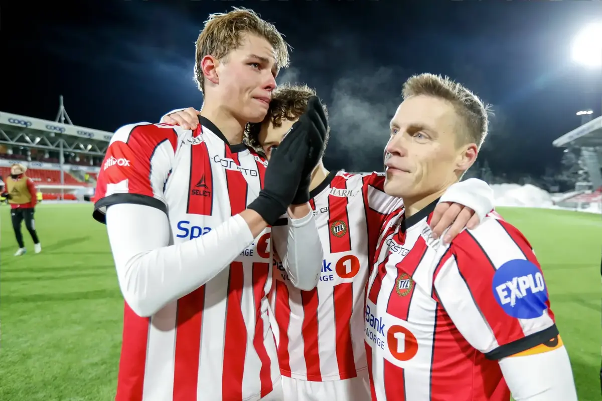 BJK Haber: Beşiktaş, Jens Hjertø-Dahl ile 4 yıllık anlaşma sağladı