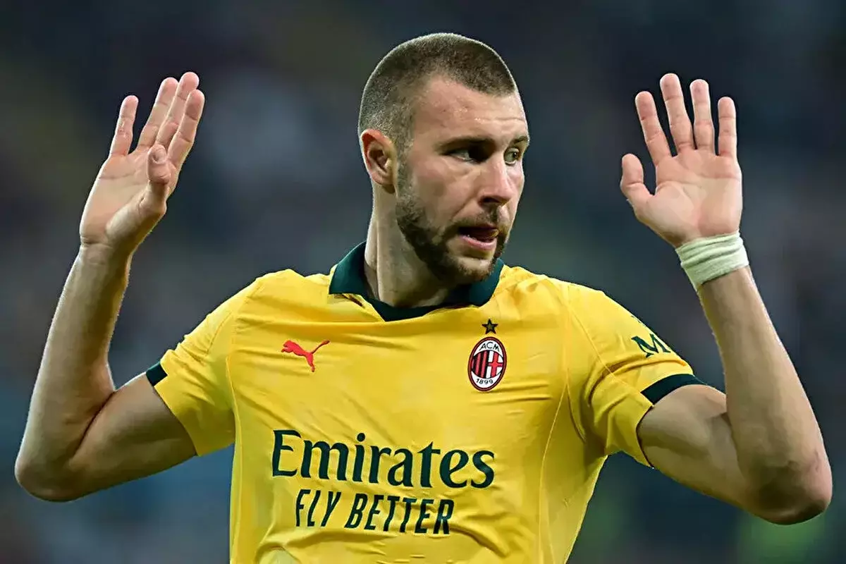 Beşiktaş'ın stoper listesinde Pavlovic ve Ndicka yer alıyor