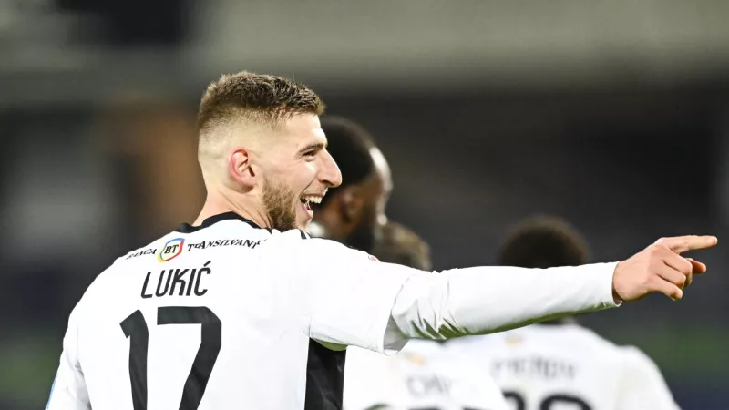 Beşiktaş'ın forvet adayını yazdılar: Jovo Lukic