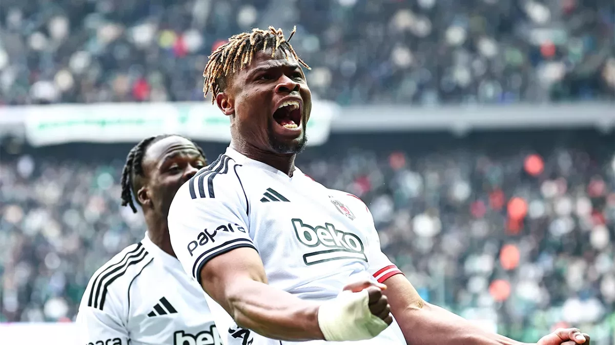 Emmanuel Agbadou’dan maç sonu açıklaması: “Ligi en iyi yerde bitirmek istiyoruz.”