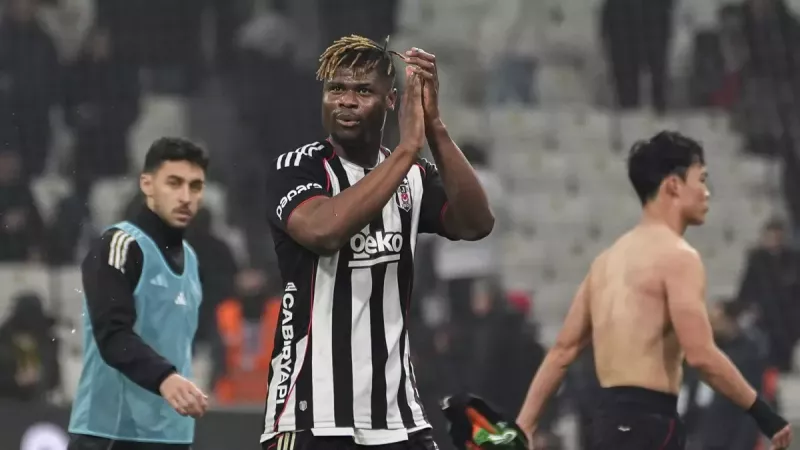 Emmanuel Agbadou'nun Antalyaspor maçında oynamama nedeni