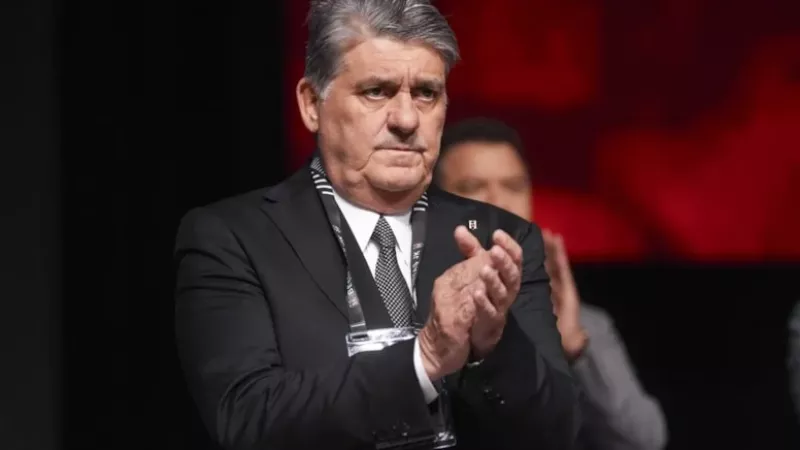 Serdal Adalı'dan Beşiktaş gündemine dair mesajlar ''300 milyon euro ödedik.''