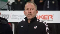 Sergen Yalçın Beşiktaş’ta kalacak mı? Açıklama yaptı