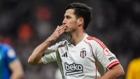 Beşiktaş’ta Salih Uçan kararı!