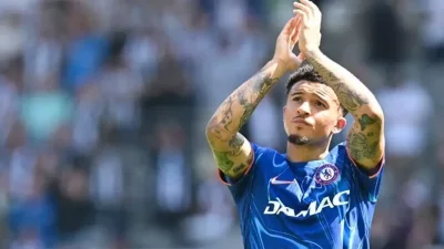 Sancho, 10.lig ekibiyle antrenman yapıyor