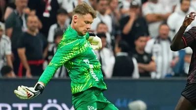 Alexander Nübel'den duvar performansı, kalesini gole kapadı