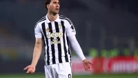 SON DAKİKA! Vlahovic, Beşiktaş için İstanbul'a geliyor