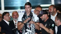 Beşiktaş, Vlahovic için imza töreni düzenleyecek