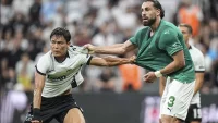 Erman Özgür: “Beşiktaş’ta topu hiç kimse gereksiz yere ayağında tutmuyor.”