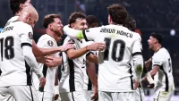 Beşiktaş, Marsilya'yı 4'ledi!