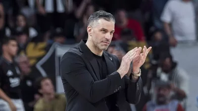 Dusan Alimpijevic: “İlk EuroLeague maçımızda böyle gözükmemeliydik”