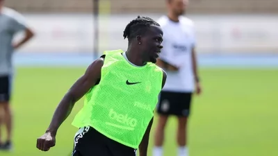 Junior Olaitan için Beşiktaş’a 35 milyon euroluk teklif