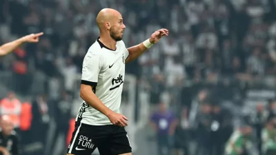 Beşiktaş'ta Vaclav Cerny şoku! Kocaelispor maçında sakatlandı