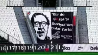 Beşiktaş tribünleri kendine yakışanı yaptı, İlber Ortaylı'yı unutmadı