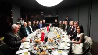 Beşiktaşlı sanatçılar ve basın mensupları iftarda buluştu