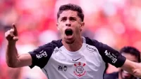 Gabriel Paulista, Brezilya'da durdurulamıyor