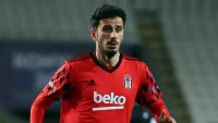 Oğuzhan Özyakup: Beşiktaş’ta kanat oyuncuları kendini sorgulamalı