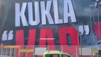 Tüpraş Stadyumu'nda pankartlı tepki: Kukla VAR