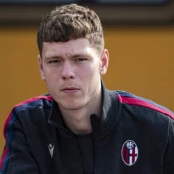 Andreas Skov