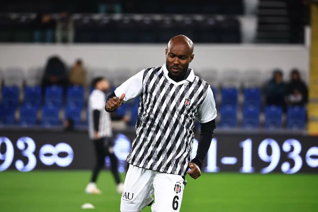 FLAŞ! Valencia, Al Musrati için teklif yaptı!