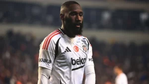 SON DAKİKA! Arthur Masuaku ile yollar ayrıldı!