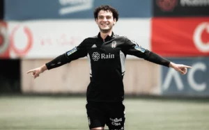 Aytuğ Batur Kömeç’e talip var