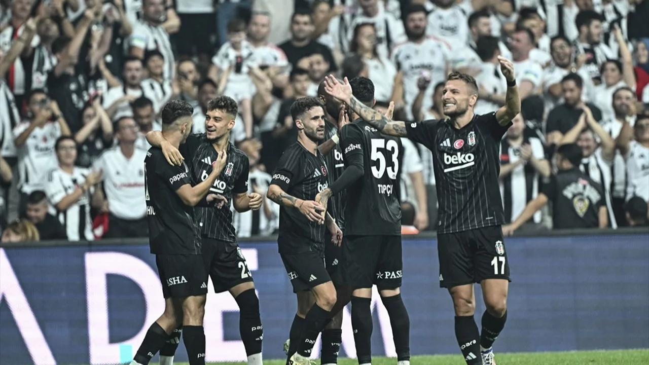 Beşiktaş’ın muhtemel derbi 11’i belli oldu