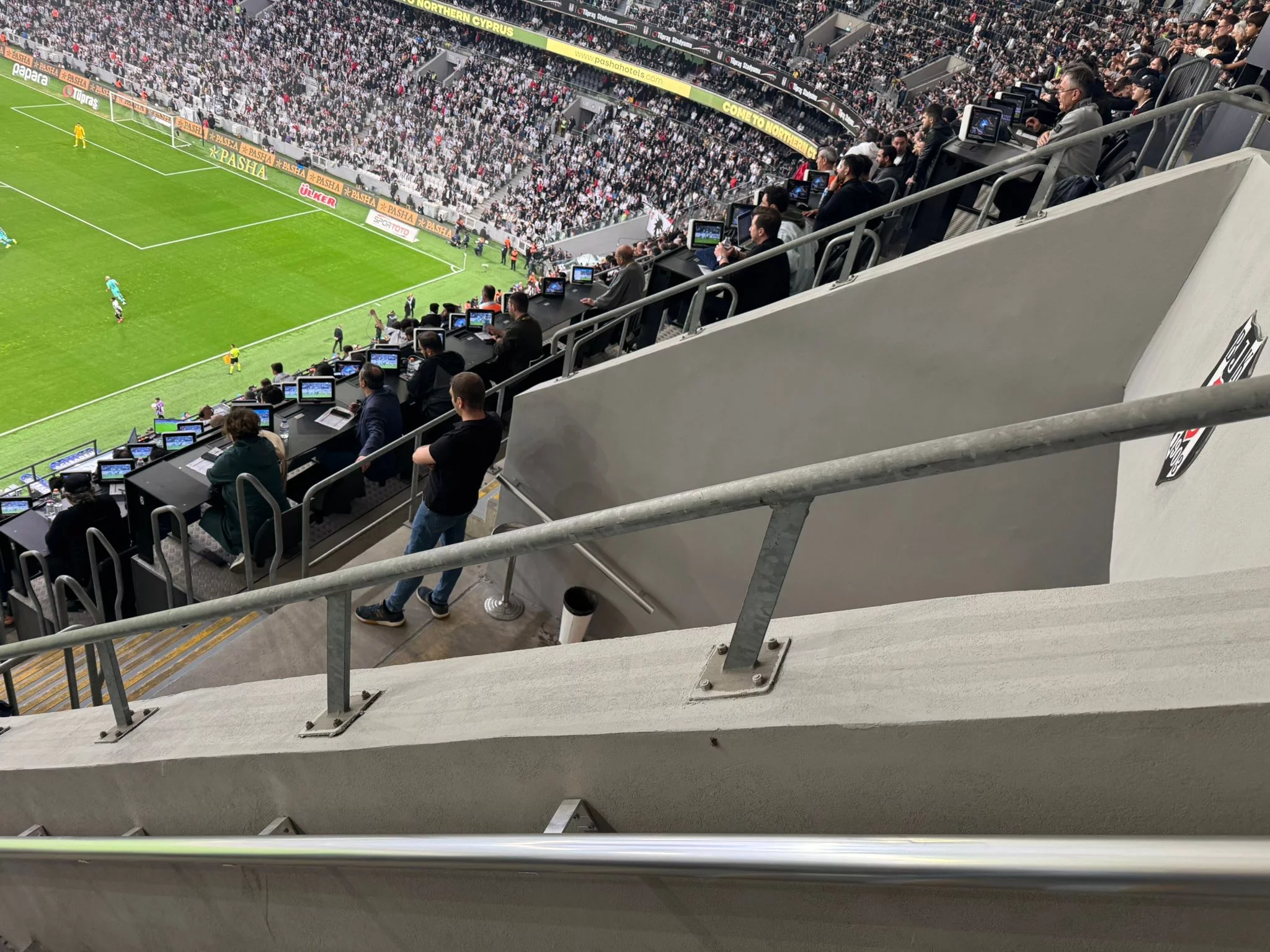 Beşiktaş’tan stat merdivenlerinde yenilik