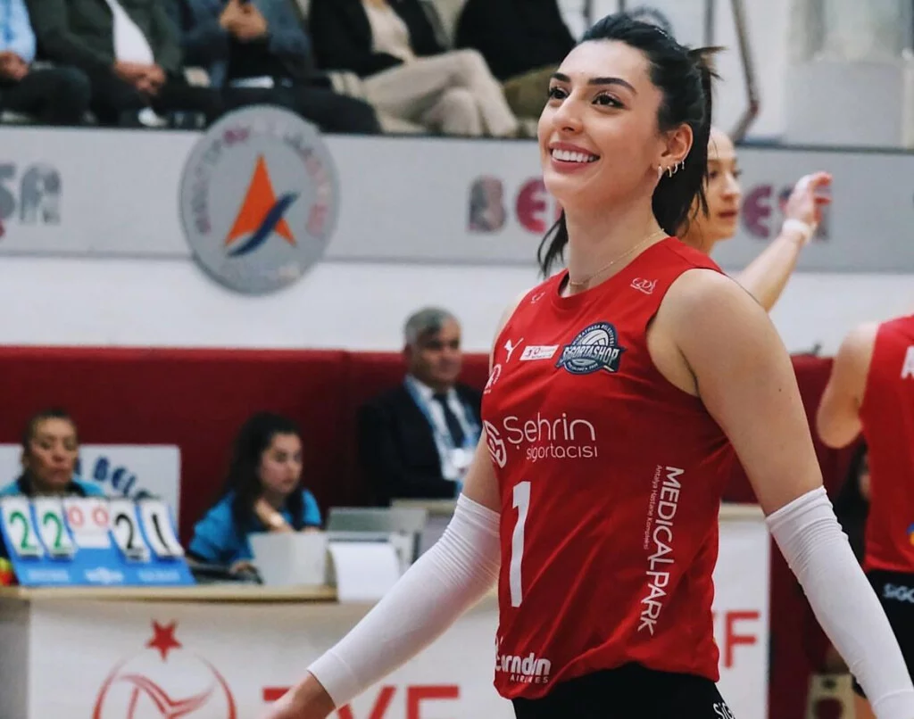 Ceren Karagöl - Beşiktaş Kadın Voleybol Takımı Transfer Haberleri