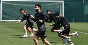 Beşiktaş antrenmanı taraftara açıyor!